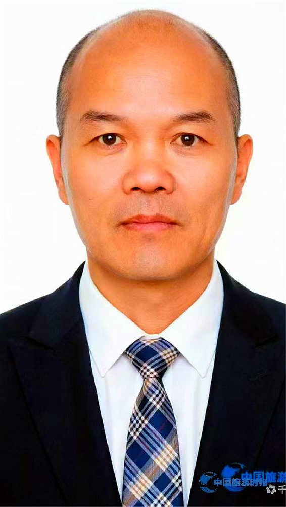 倪振龙